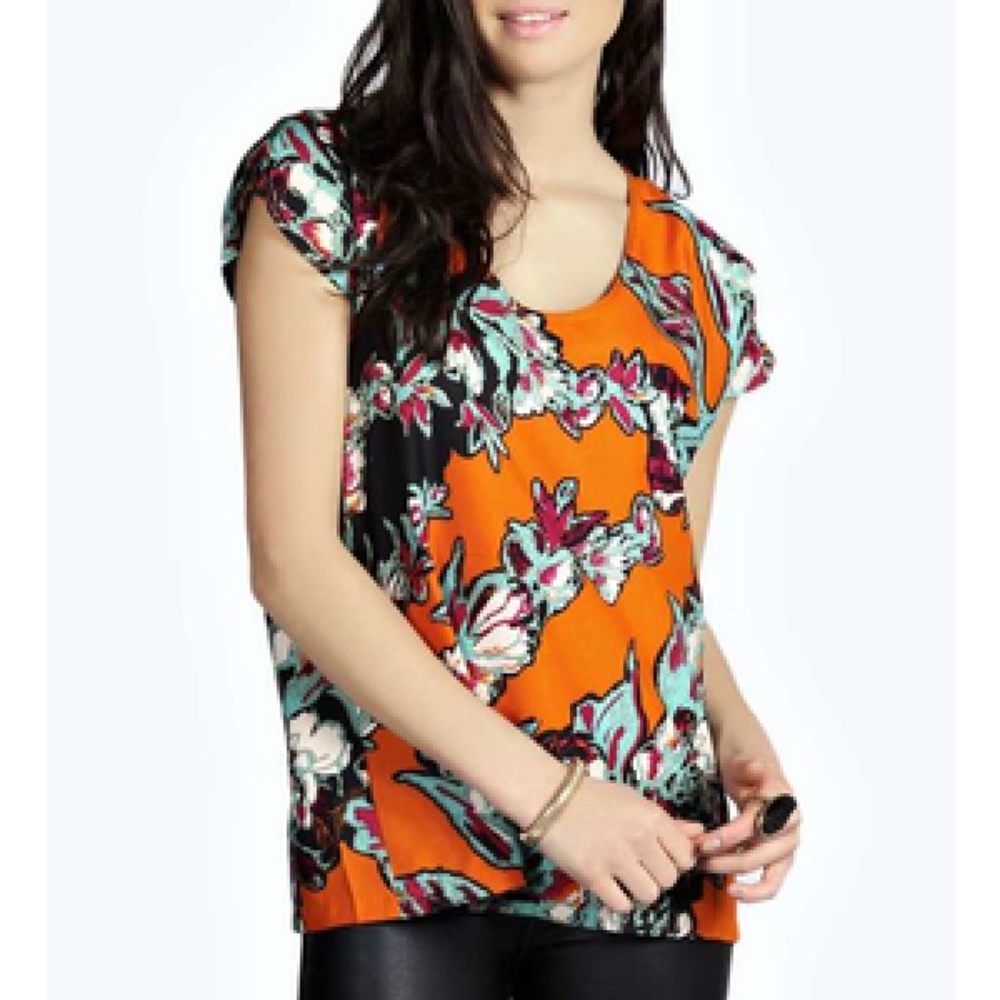NWT BOOHOO V Neck Orange Top Floral / Size 2 (XS)